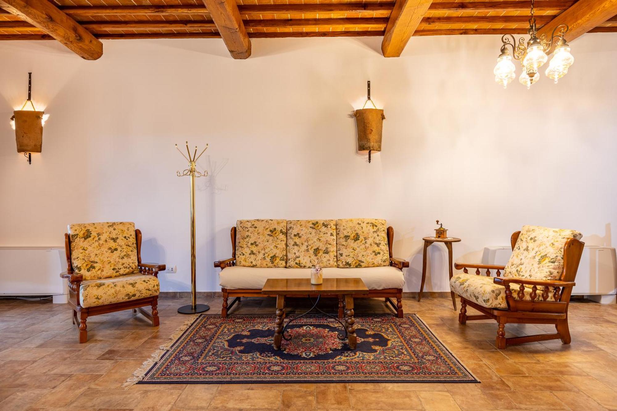 Agriturismo Il Casato Mag-Il Giogo Пиенца Экстерьер фото